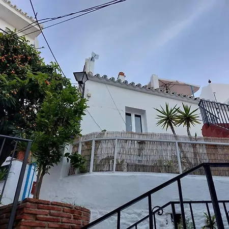 Cute Andalusian Townhouse With Terrace And Views. Apartamento *