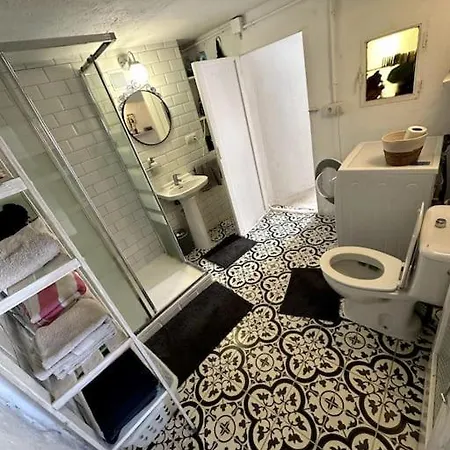 Cute Andalusian Townhouse With Terrace And Views. Apartamento